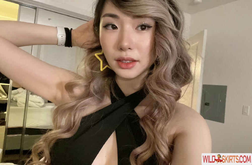 Leena Xu / Aileena Xu / Leena / leena_xu nude Instagram leaked photo #3