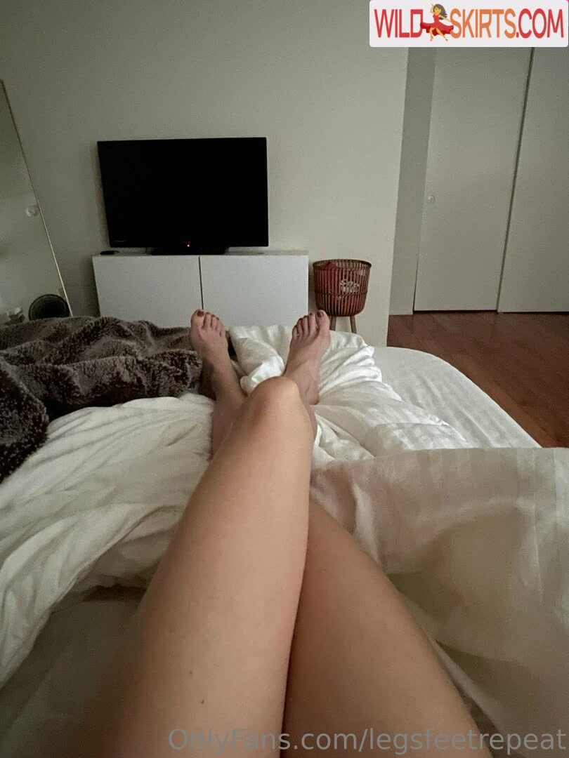 legsfeetrepeat / ciarahanna20 / legsfeetrepeat nude OnlyFans, Instagram leaked photo #41