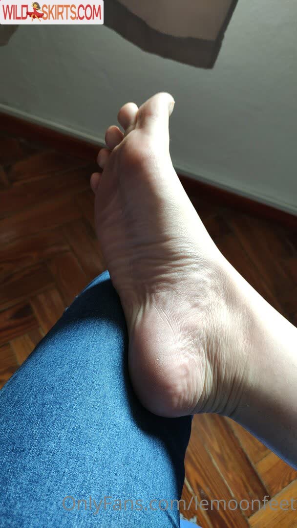 lemoonfeet / lemoonfeet / notmenotanymore nude OnlyFans, Instagram leaked photo #25