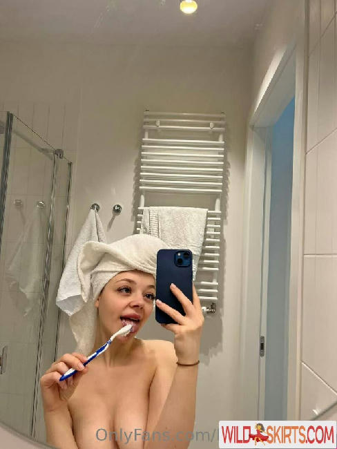 lenaishereeee / lenaishere_ / lenaishereeee nude OnlyFans, Instagram leaked photo #46