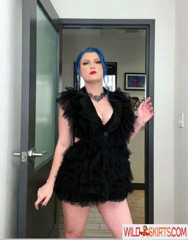 Leva Bates / wrestlingleva nude Instagram leaked photo #1