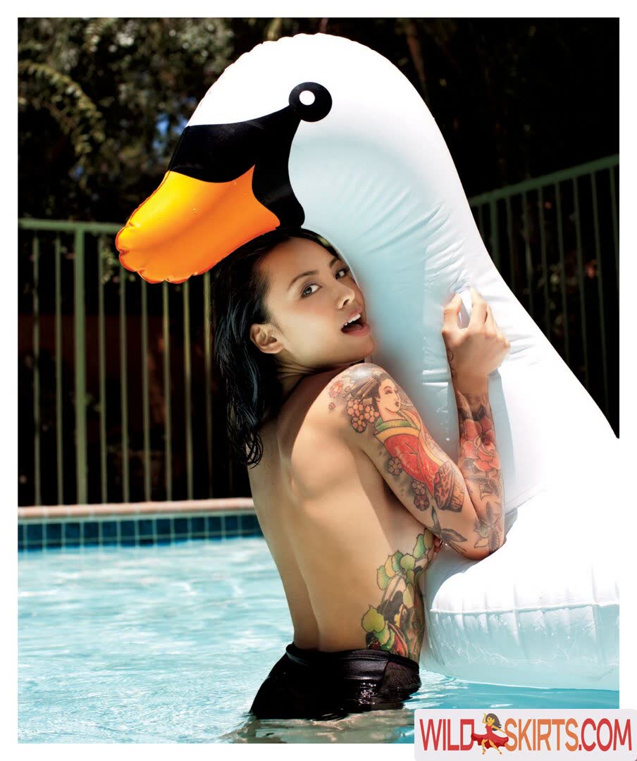 Levy Tran nude leaked photo #8