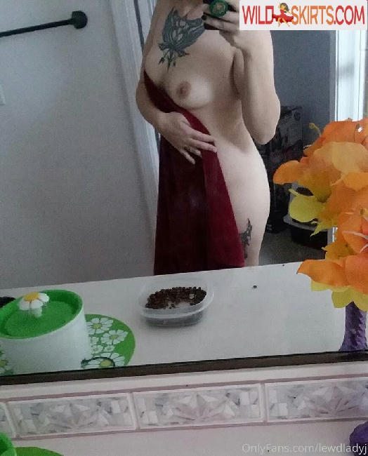 Lewdladyj / Morty25968678 / geeklady_j / l3wdgirl / lewdladyj nude OnlyFans, Instagram leaked photo #136