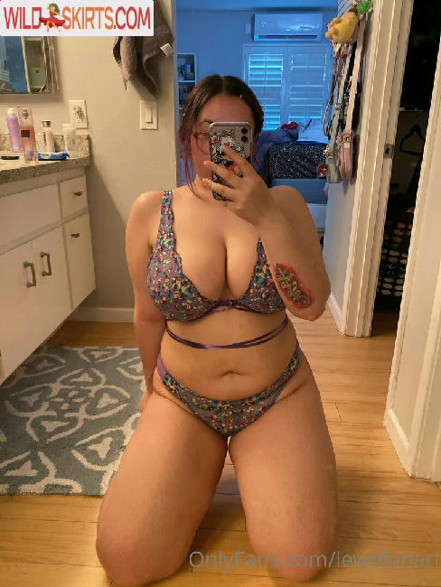 lewdlunari / lewdluna456 / lewdlunari nude OnlyFans, Instagram leaked photo #6