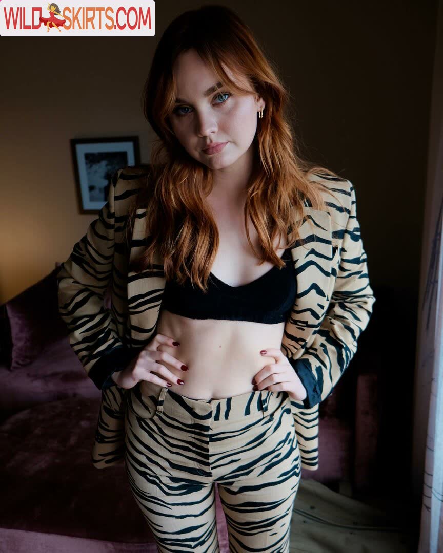 Liana Liberato nude leaked photo #35