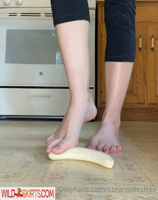 libransoles / cutestfeetworld / libransoles nude OnlyFans, Instagram leaked photo #1