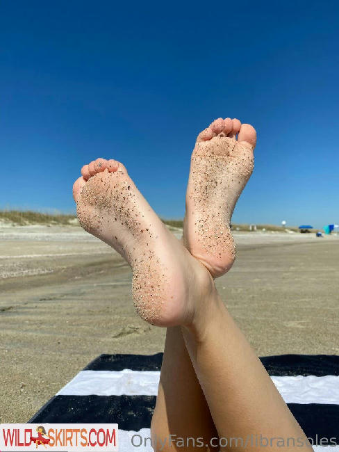 libransoles / cutestfeetworld / libransoles nude OnlyFans, Instagram leaked photo #2