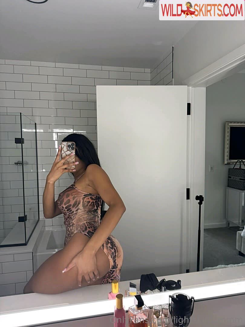 Lightskinkim nude leaked photo #48