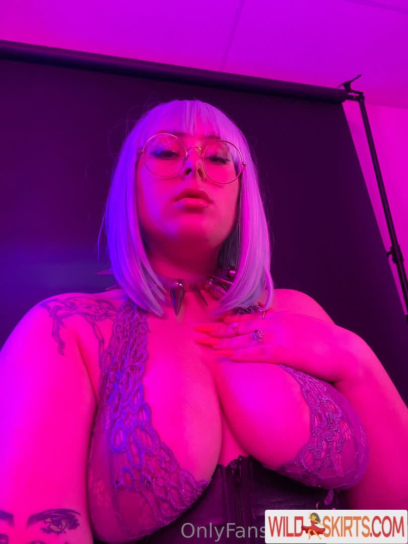 liizardqk / liizardqk / liizardqueenk nude OnlyFans, Instagram leaked photo #6