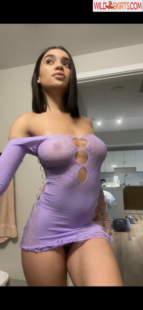 Lilbabyhenness1 nude leaked photo #34