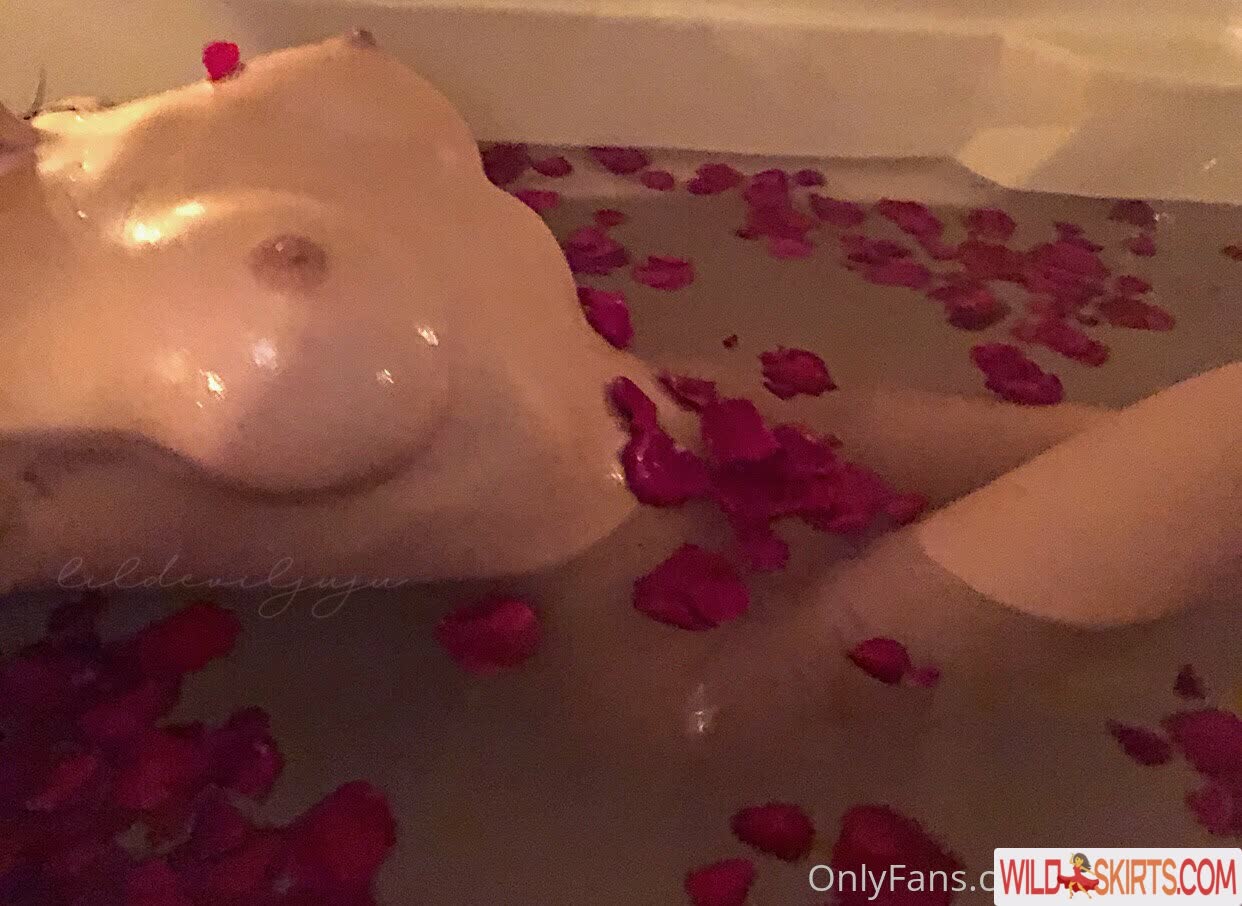 LilDevilJuju nude leaked photo #70