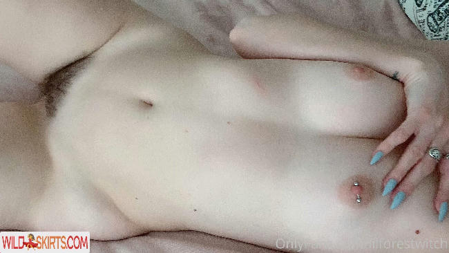 lilforestwitch / bitchxcrft / itslyranova / lilforestwitch nude OnlyFans, Instagram leaked photo #28