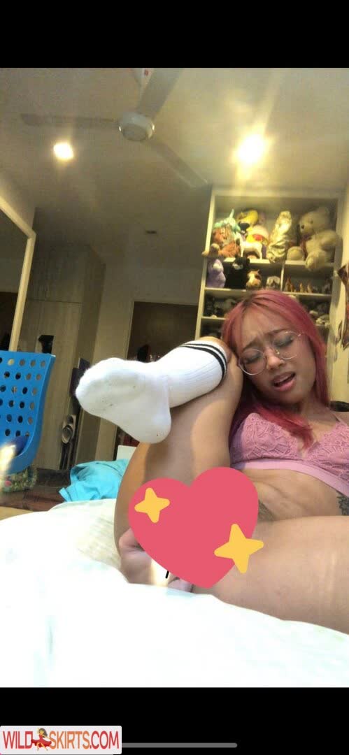 Lilfoxiebaby nude leaked photo #29