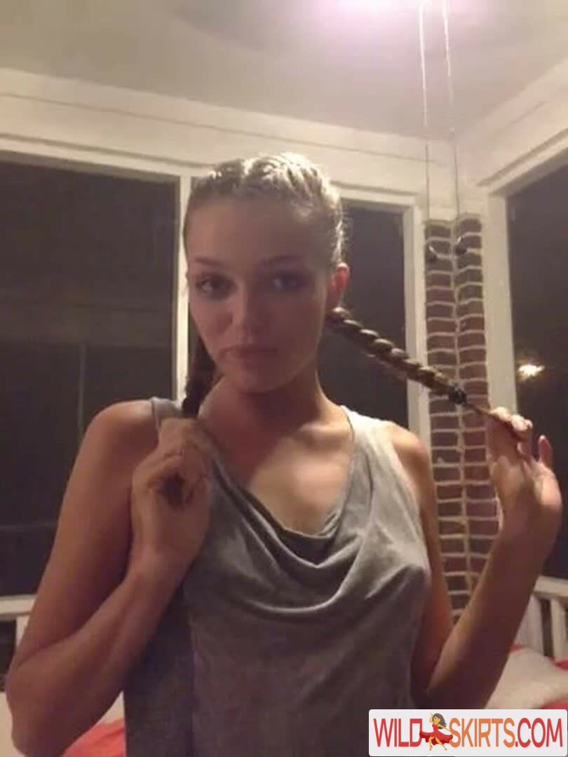 Lili Simmons / jasminesimmons / liliflower33 nude OnlyFans, Instagram leaked photo #17