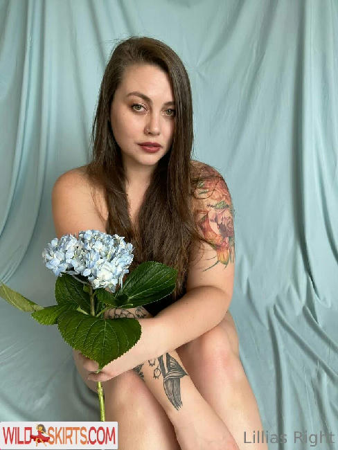 Lillias Right / RightLillias / lillias_right / lilliasright nude OnlyFans, Instagram leaked photo #163