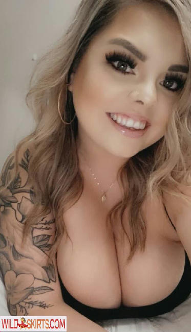 Lilly M / lilly.m.243789736 / lilym1710 nude OnlyFans, Instagram leaked photo #16