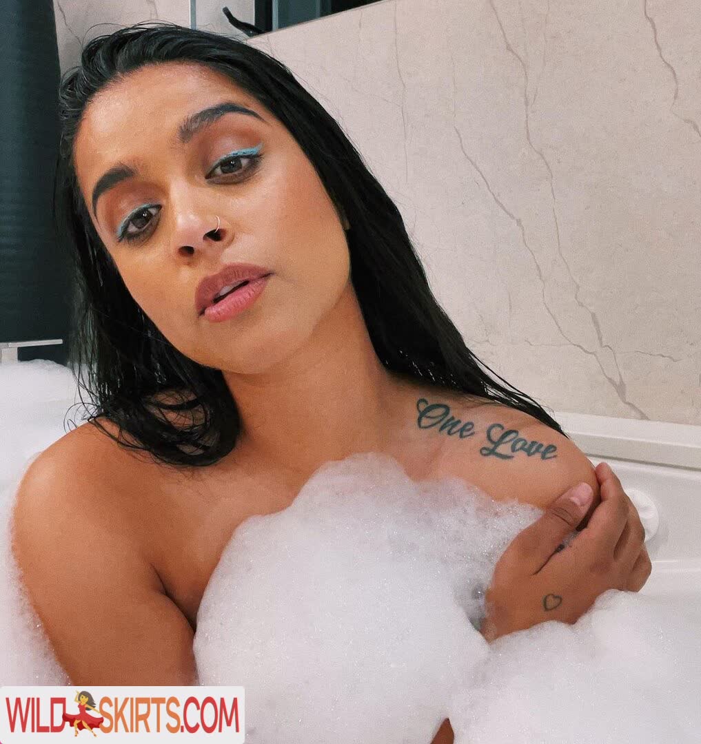 Lilly Singh / lilly nude Instagram leaked photo #2