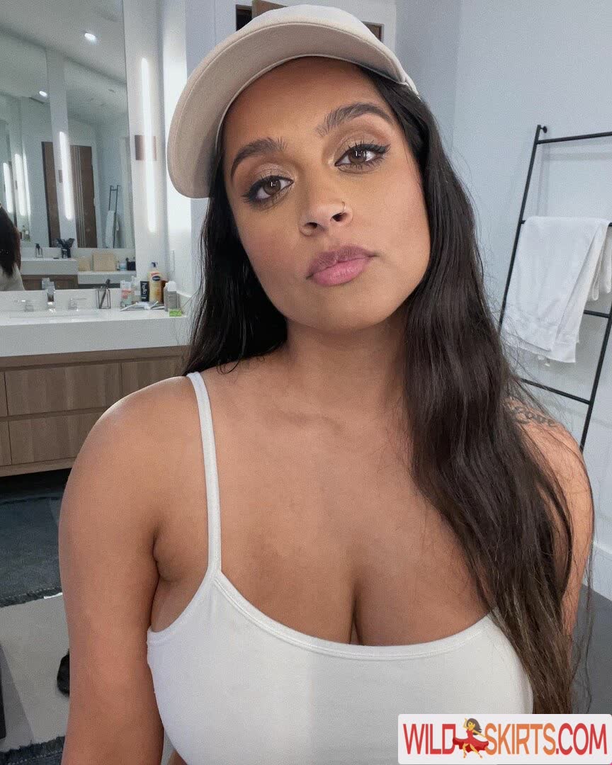 Lilly Singh / lilly nude Instagram leaked photo #12