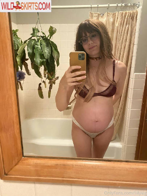 LillyVig / lillyvig / lillyvigmilf nude OnlyFans, Instagram leaked photo #174