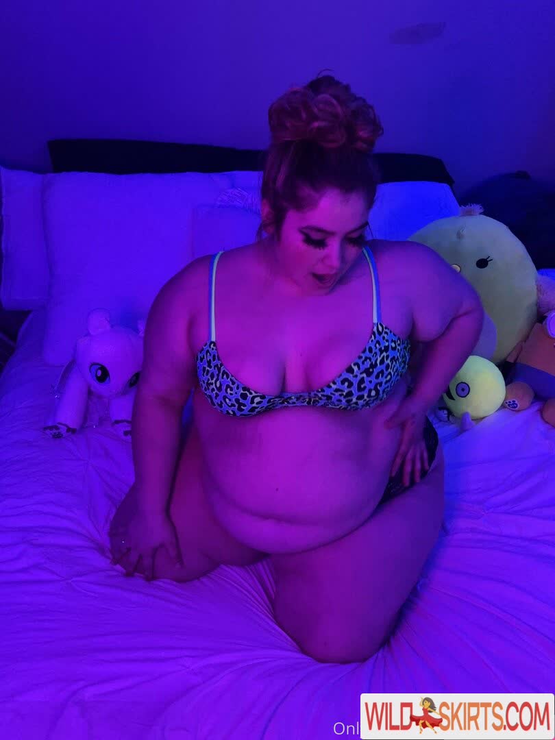 Lilmamakay12 nude leaked photo #59