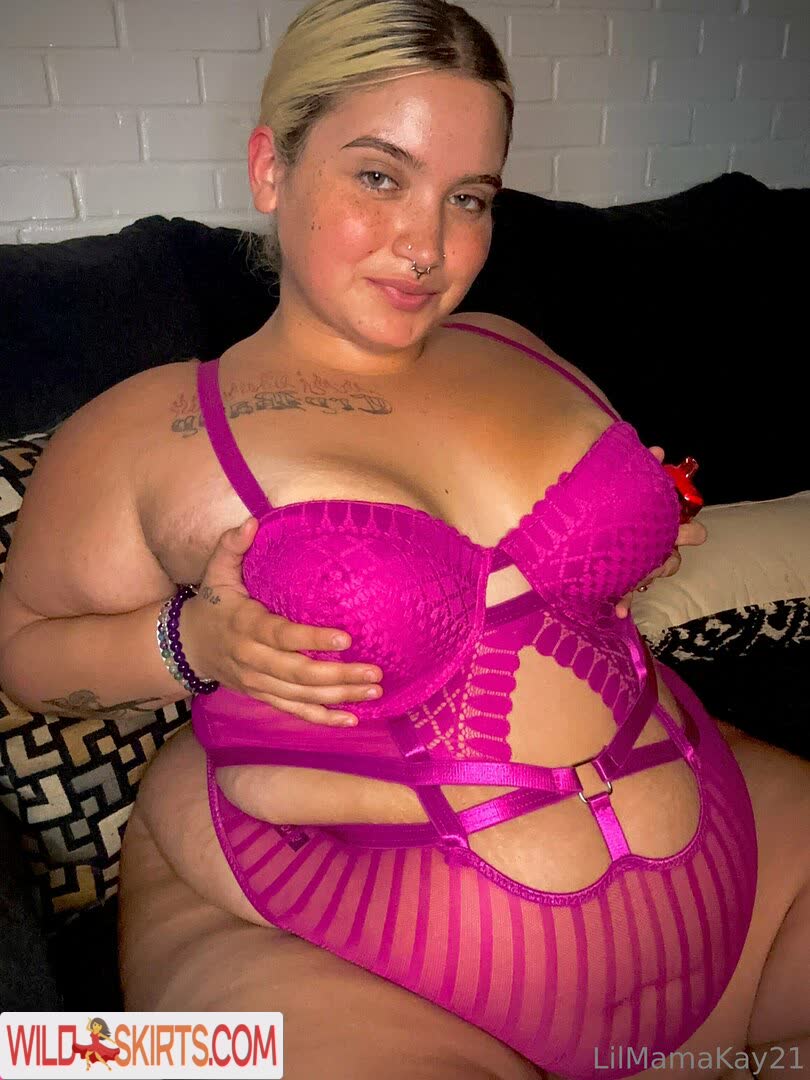 Lilmamakay12 nude leaked photo #93