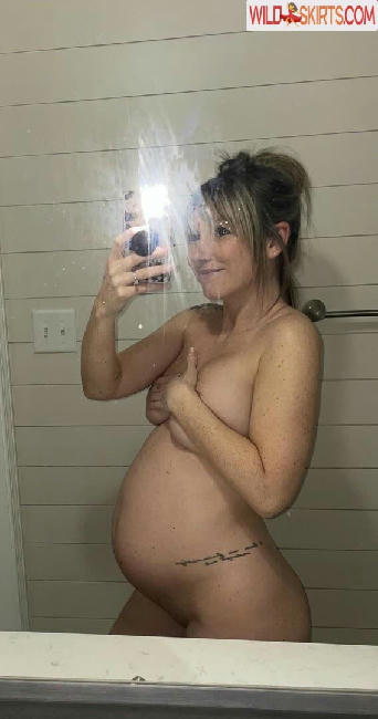 lilmissvixennnn / hallienothaley / lilmissvixennnn nude OnlyFans leaked photo #36