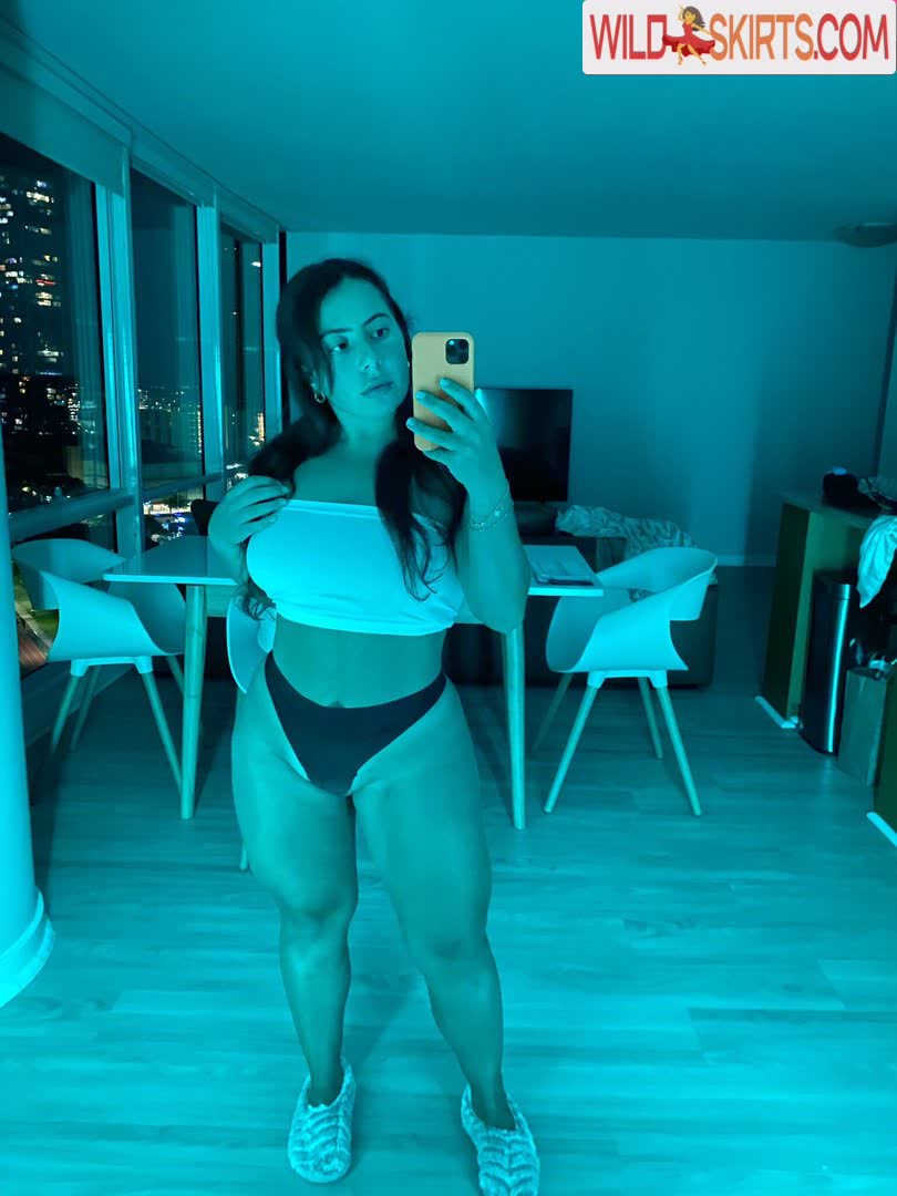 lilthiccckkv / danidaniii45 / lilthiccckk / lilthiccckkv nude OnlyFans leaked photo #8