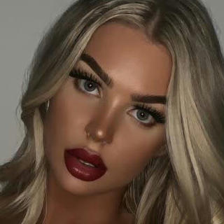 Lily Bult avatar