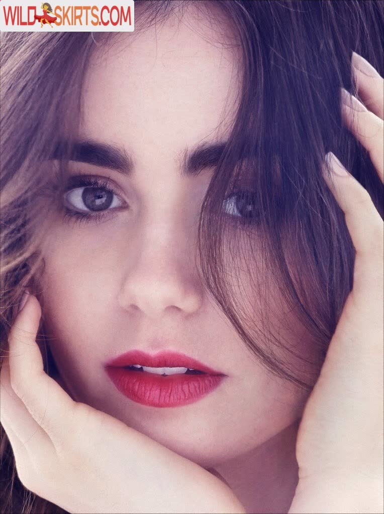 Lily Collins nude leaked photo #28