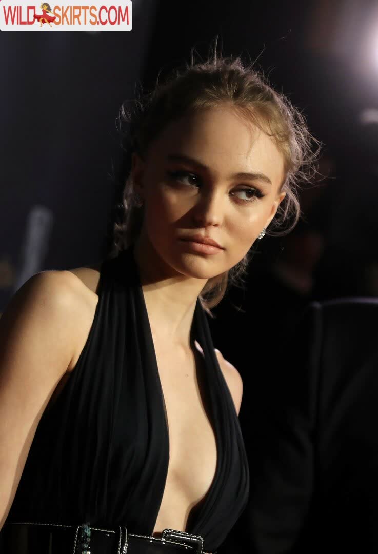 Lily-Rose Depp nude leaked photo #281