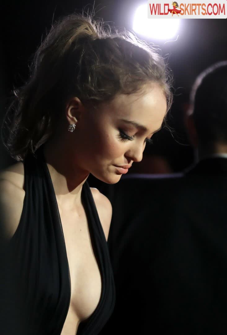 Lily-Rose Depp nude leaked photo #282