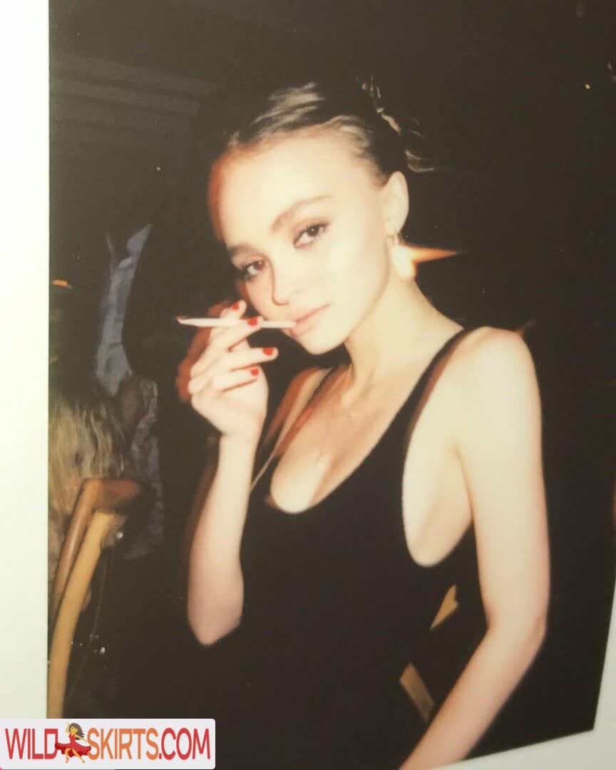 Lily-Rose Depp nude leaked photo #258