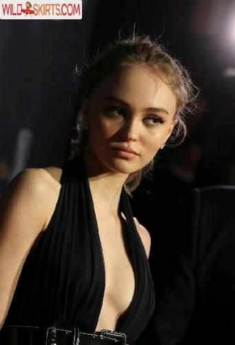 Lily-Rose Depp / lilyannerose / lilyrose_depp / lilyrosemeldepp nude OnlyFans, Instagram leaked photo #281