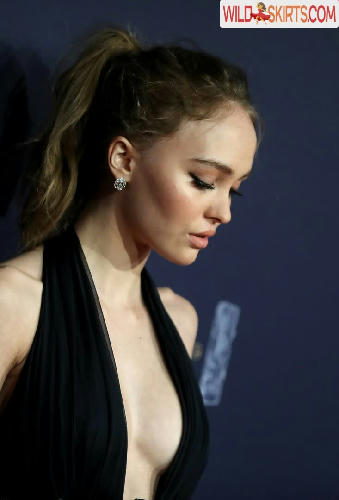 Lily-Rose Depp / lilyannerose / lilyrose_depp / lilyrosemeldepp nude OnlyFans, Instagram leaked photo #271