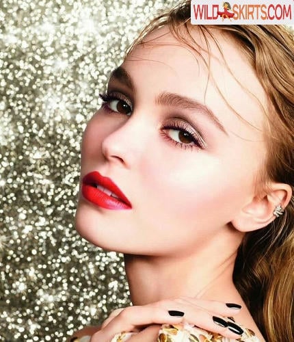 Lily-Rose Depp / lilyannerose / lilyrose_depp / lilyrosemeldepp nude OnlyFans, Instagram leaked photo #314