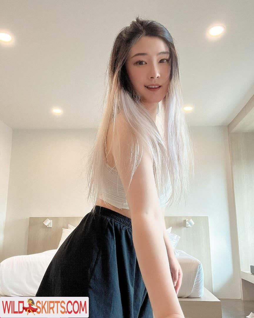 Lily275 nude leaked photo #14