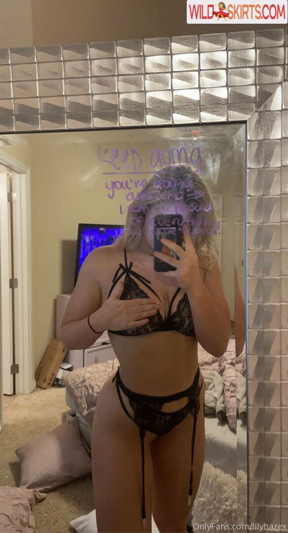 Lilyhazex nude leaked photo #83