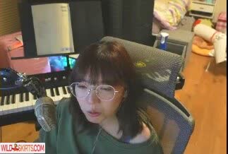 LilyPichu nude leaked photo #241