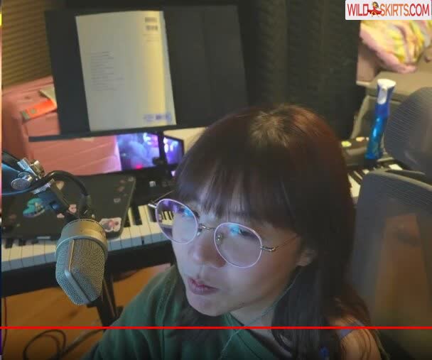 LilyPichu nude leaked photo #257