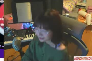 LilyPichu nude leaked photo #245