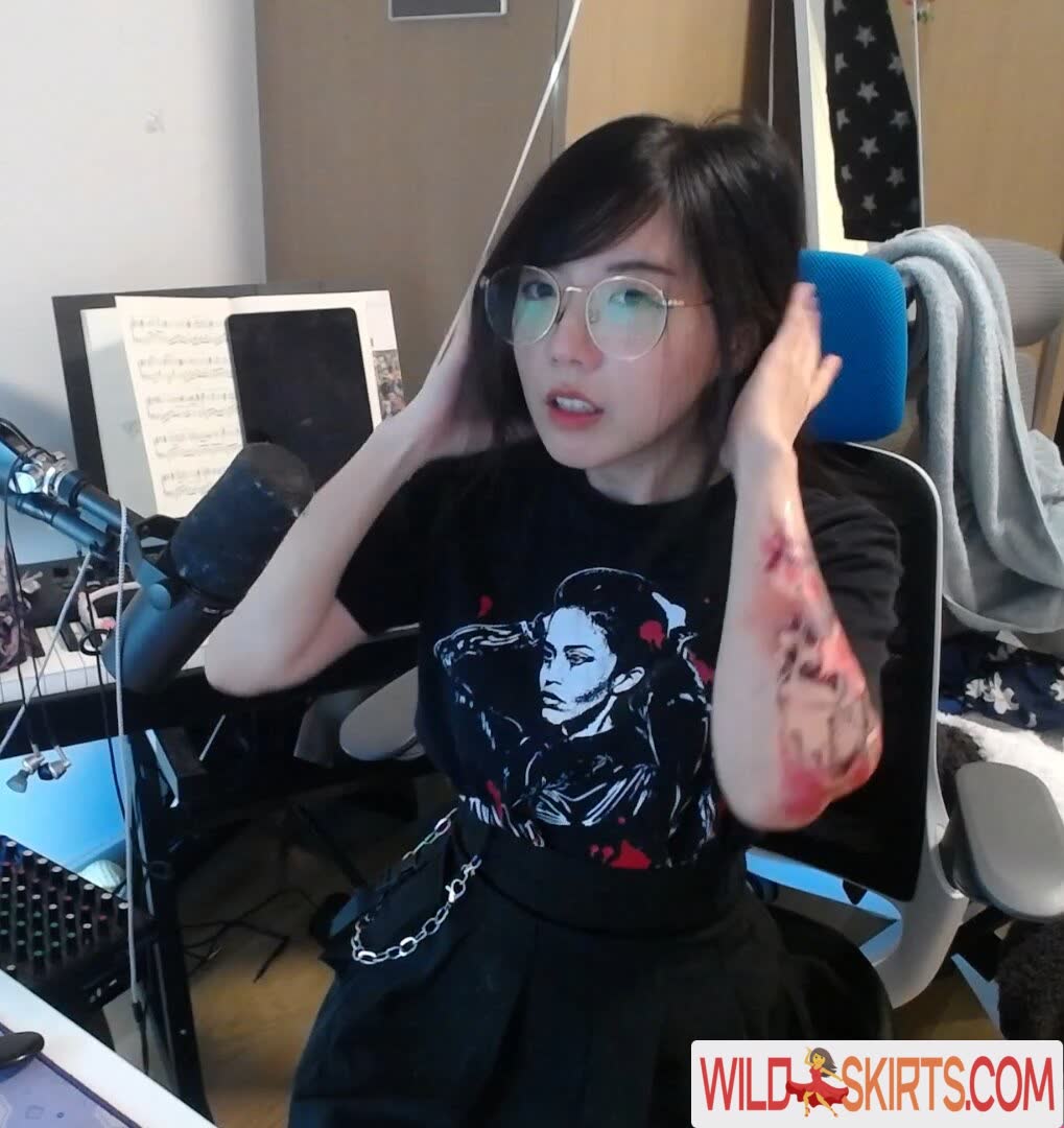 LilyPichu nude leaked photo #28