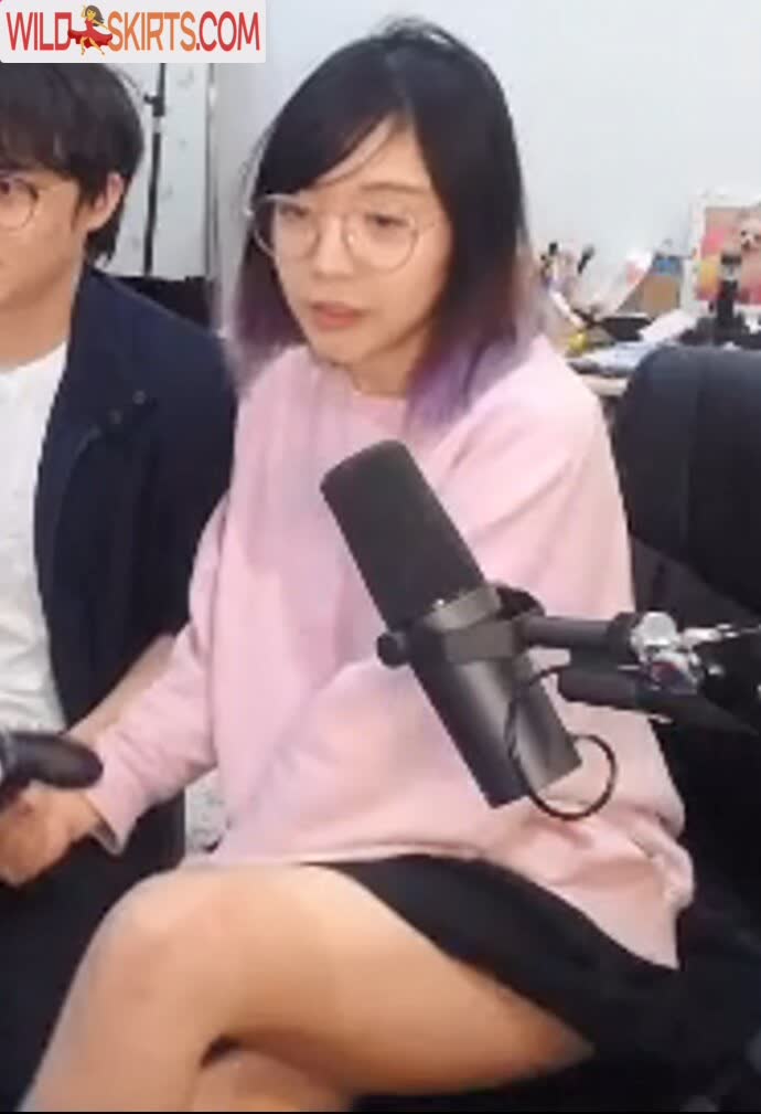 LilyPichu nude leaked photo #61