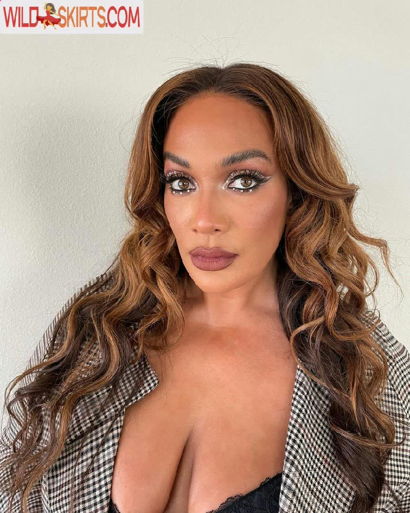 Lina Fanene / Nia Jax WWE / linafanene nude Instagram leaked photo #76