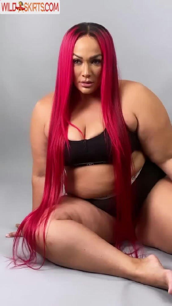 Lina Fanene / Nia Jax WWE / linafanene nude Instagram leaked video #86