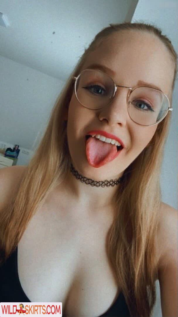 Lina-Klein / LinaKlein2000 / MDH / cutie-lina / official_linaklein nude OnlyFans, Instagram leaked photo #7