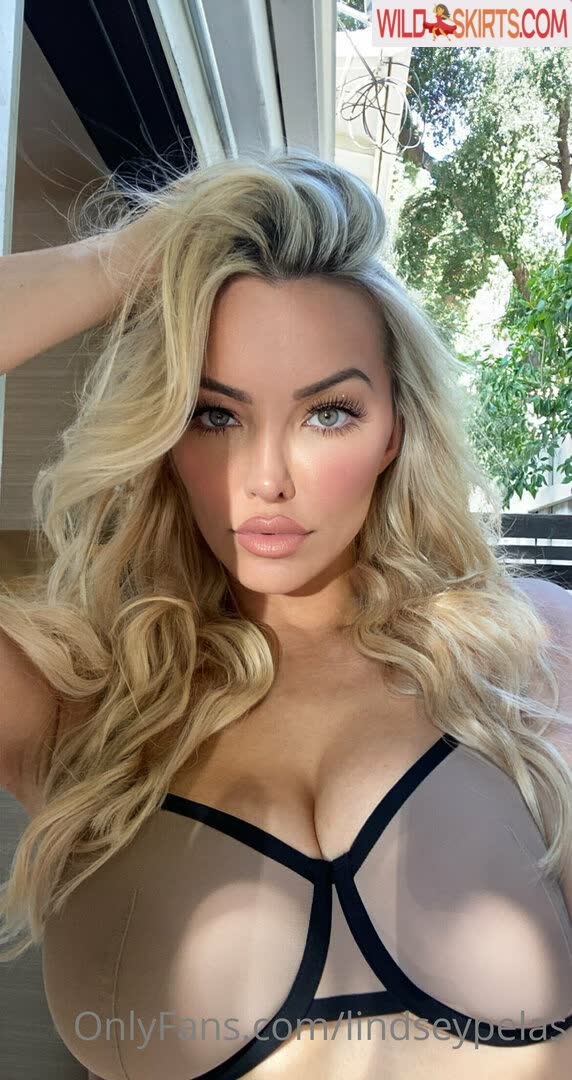 Lindsey Pelas nude leaked photo #1237