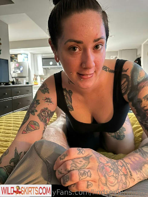 lindseyjenningz / hairy.bitch / lindseyjenningz nude OnlyFans, Instagram leaked photo #8