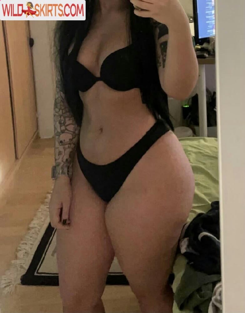 LinneaTheCake / linneathecake nude OnlyFans, Instagram leaked photo #51