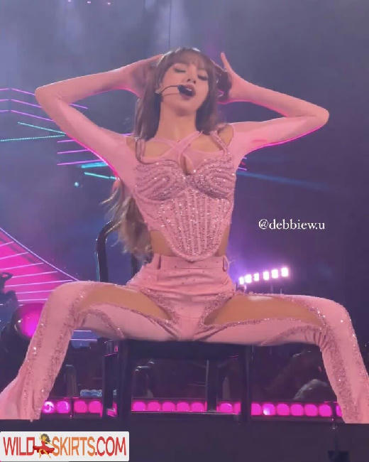 Lisa / Blackpink / lalalalisa_m / lisaamane nude OnlyFans, Instagram leaked photo #135