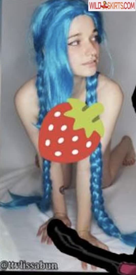 Lissabun nude leaked photo #2